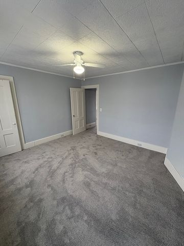 5 Prospect St 2, Newburyport, MA 01950