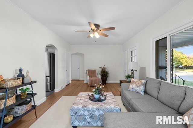 2717 7TH Street, Moline, IL 61265