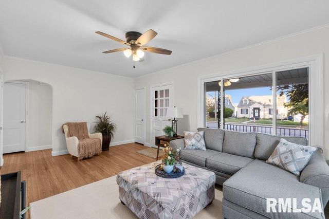 2717 7TH Street, Moline, IL 61265