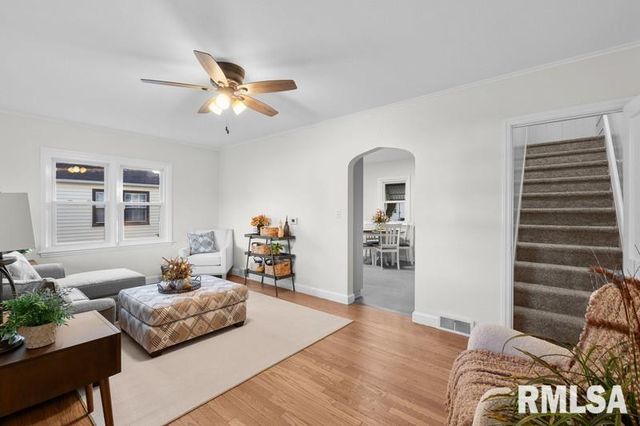 2717 7TH Street, Moline, IL 61265