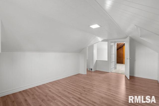 2717 7TH Street, Moline, IL 61265