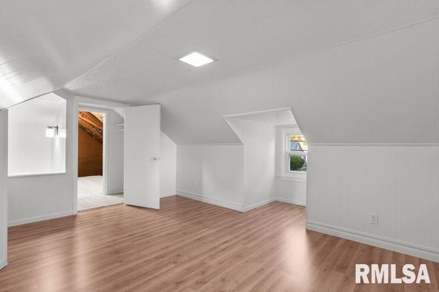 2717 7TH Street, Moline, IL 61265