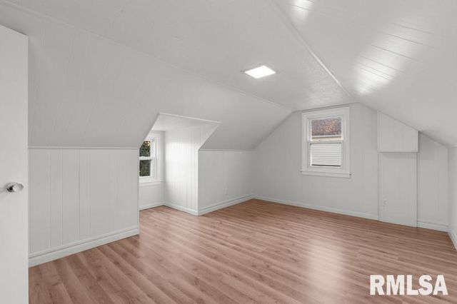 2717 7TH Street, Moline, IL 61265