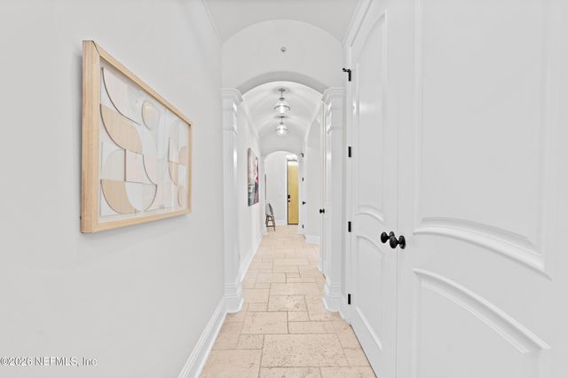 1616 RIVER Road 102, Jacksonville, FL 32207