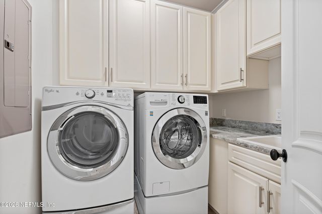 1616 RIVER Road 102, Jacksonville, FL 32207