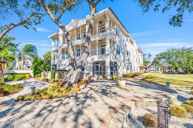 1616 RIVER Road 102, Jacksonville, FL 32207