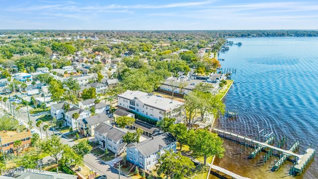 1616 RIVER Road 102, Jacksonville, FL 32207