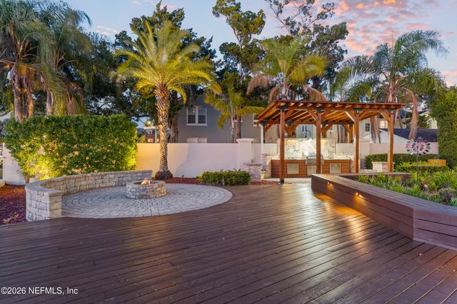 1616 RIVER Road 102, Jacksonville, FL 32207