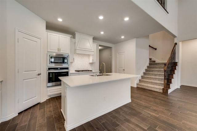 2085 Tahoka Lane, Heath, TX 75126