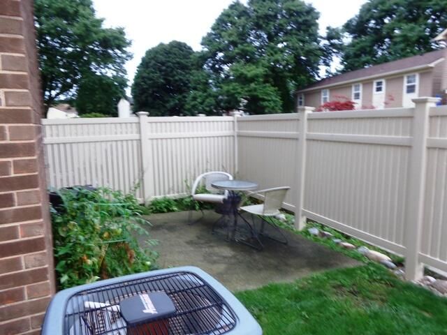 21053 E Glen Haven Circle, Novi, MI 48374