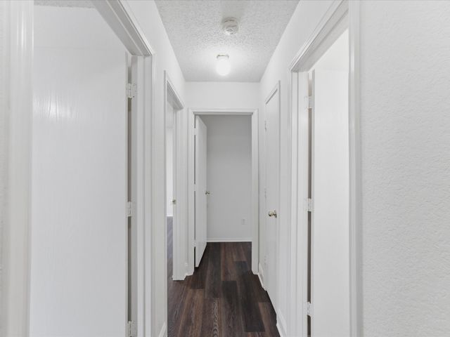 1123 Greenview Lane, Kennedale, TX 76060