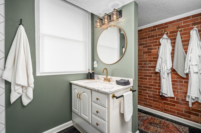 603 Lemont Dr, Nashville, TN 37216