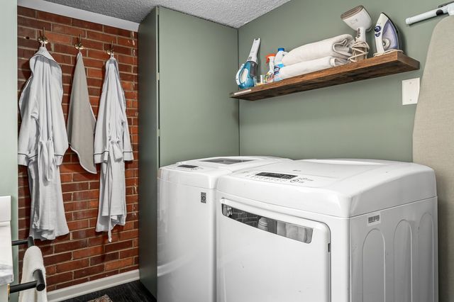 603 Lemont Dr, Nashville, TN 37216