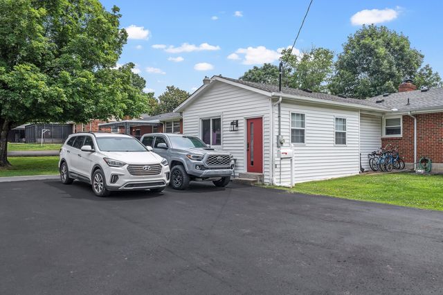 603 Lemont Dr, Nashville, TN 37216