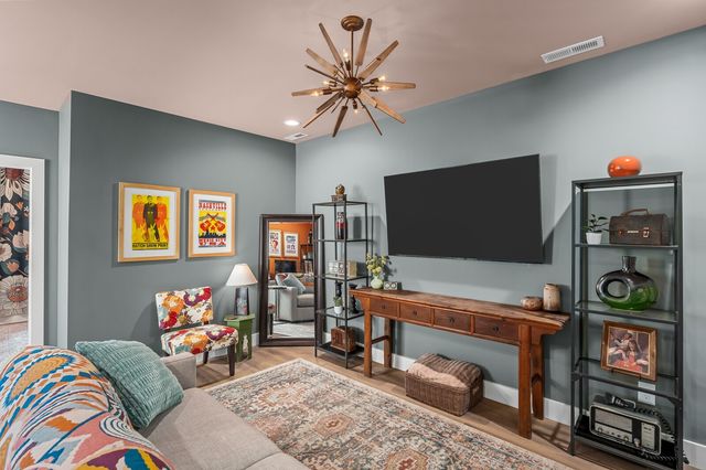 603 Lemont Dr, Nashville, TN 37216