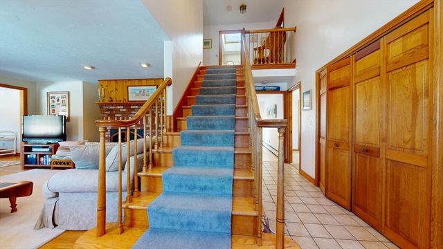 23 Farm Ln, Dennis, MA 02660