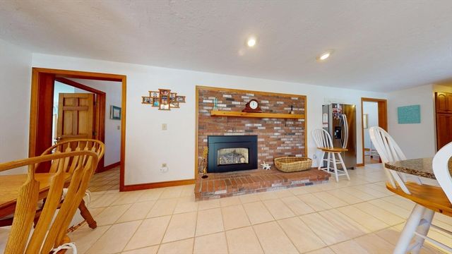 23 Farm Ln, Dennis, MA 02660