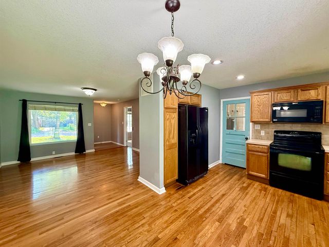 714 N Doris St., Wichita, KS 67212