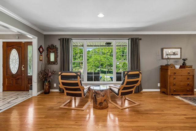 808 Rodney Dr, Nashville, TN 37205