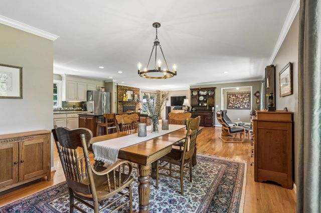 808 Rodney Dr, Nashville, TN 37205
