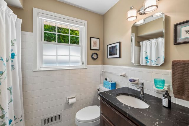 808 Rodney Dr, Nashville, TN 37205