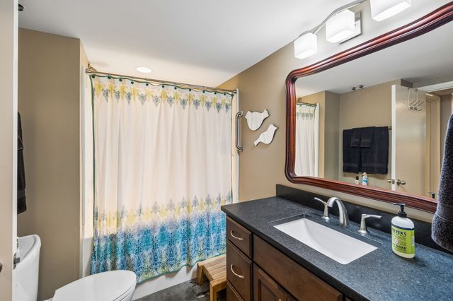 808 Rodney Dr, Nashville, TN 37205
