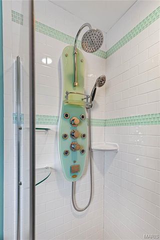 1226 Beaver Trail Drive, Ferguson, MO 63135