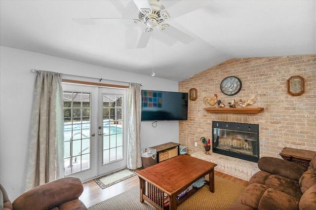735 PARK AVENUE, Orange City, FL 32763