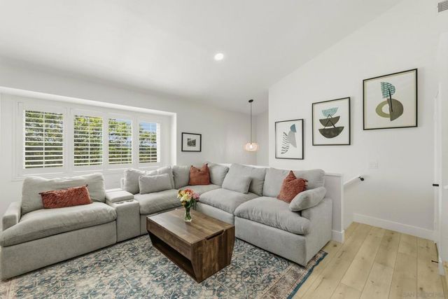 1260 Soria Glen, Escondido, CA 92026