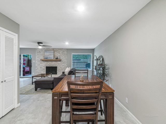 1669 W Sam Houston Parkway S, Houston, TX 77042