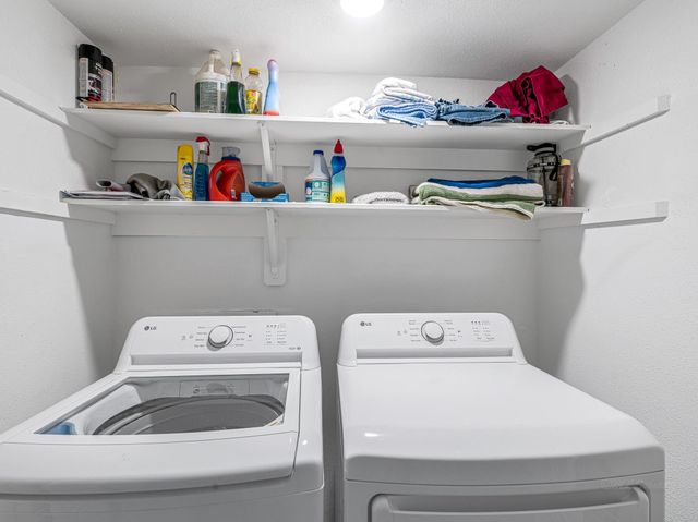 1669 W Sam Houston Parkway S, Houston, TX 77042