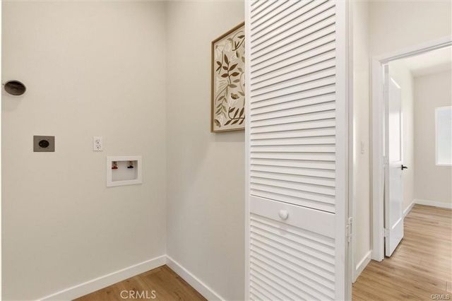 2155 Euclid Avenue B, Long Beach, CA 90815