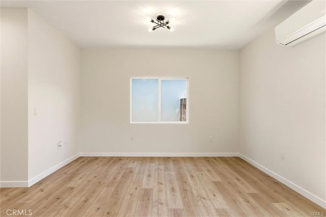 2155 Euclid Avenue B, Long Beach, CA 90815