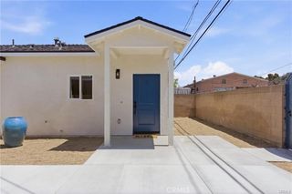 2155 Euclid Avenue B, Long Beach, CA 90815