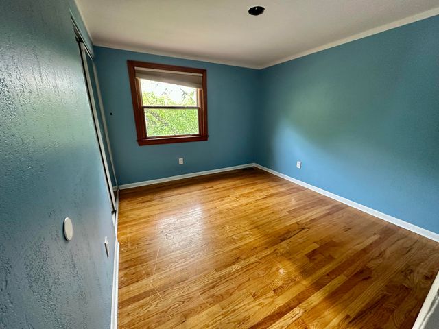 21489 Danbury Street, Woodhaven, MI 48183