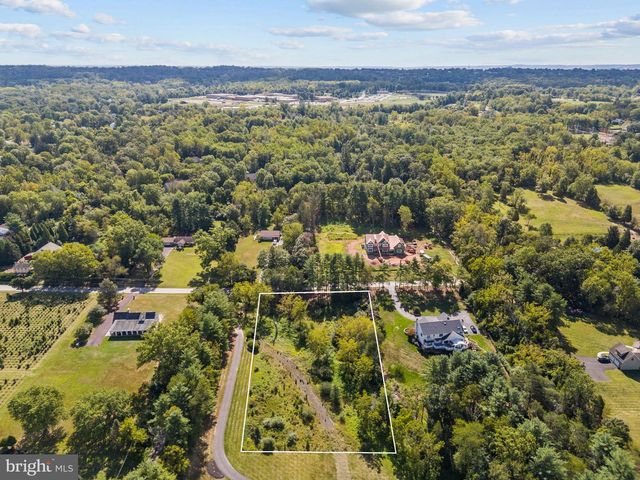 1073 N GRANGE AVE, Collegeville, PA 19426