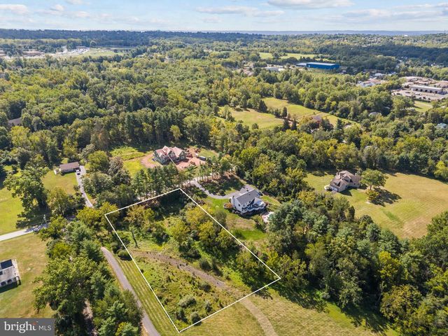1073 N GRANGE AVE, Collegeville, PA 19426