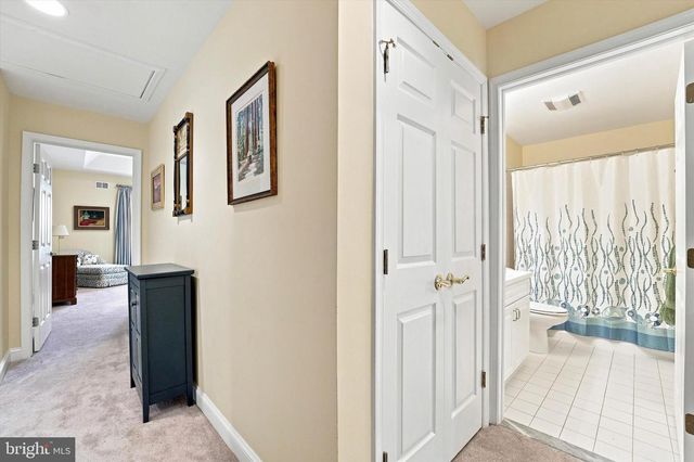 4 EMPRESS CT, Princeton, NJ 08540