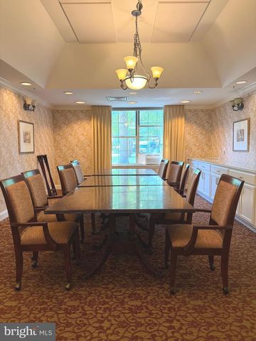 4 EMPRESS CT, Princeton, NJ 08540