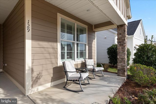 129 TOWHEE DR, Lake Frederick, VA 22630