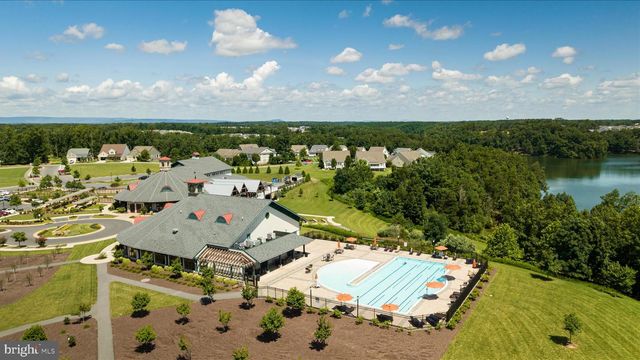 129 TOWHEE DR, Lake Frederick, VA 22630