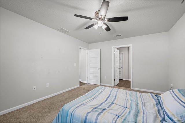 5293 Peach Dr, Pace, FL 32571