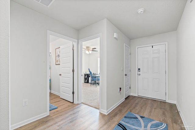 5293 Peach Dr, Pace, FL 32571