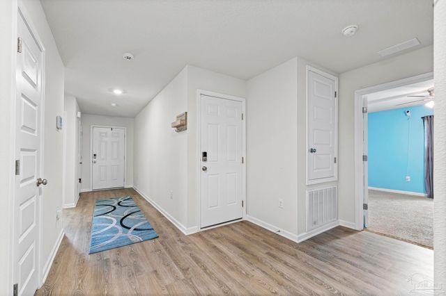 5293 Peach Dr, Pace, FL 32571