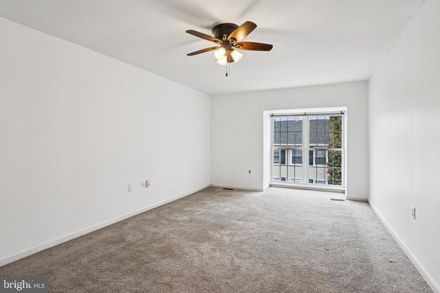 402 MIDDLETON PL, Norristown, PA 19403