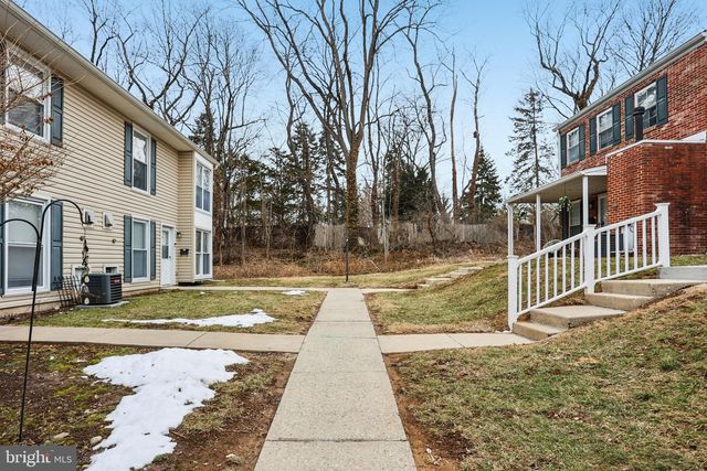 402 MIDDLETON PL, Norristown, PA 19403