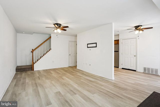 402 MIDDLETON PL, Norristown, PA 19403