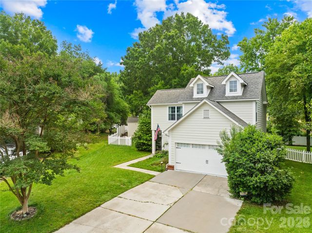 801 Mill Run Drive, Charlotte, NC 28209