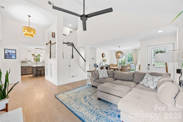 801 Mill Run Drive, Charlotte, NC 28209