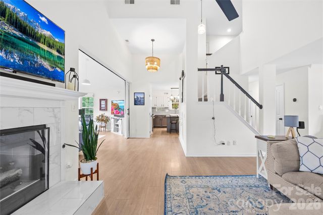 801 Mill Run Drive, Charlotte, NC 28209